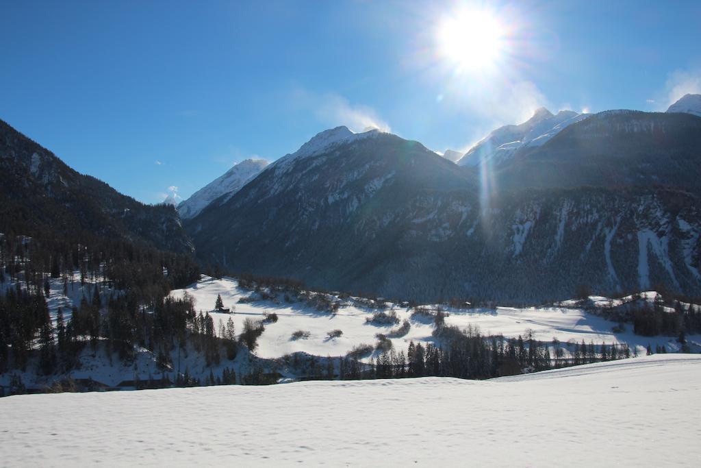 Tgesa Ferrera Villa Schmitten  Ruang foto