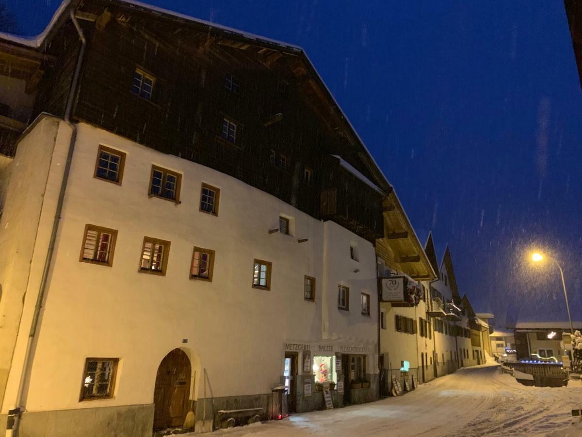 Tgesa Ferrera Villa Schmitten  Bagian luar foto